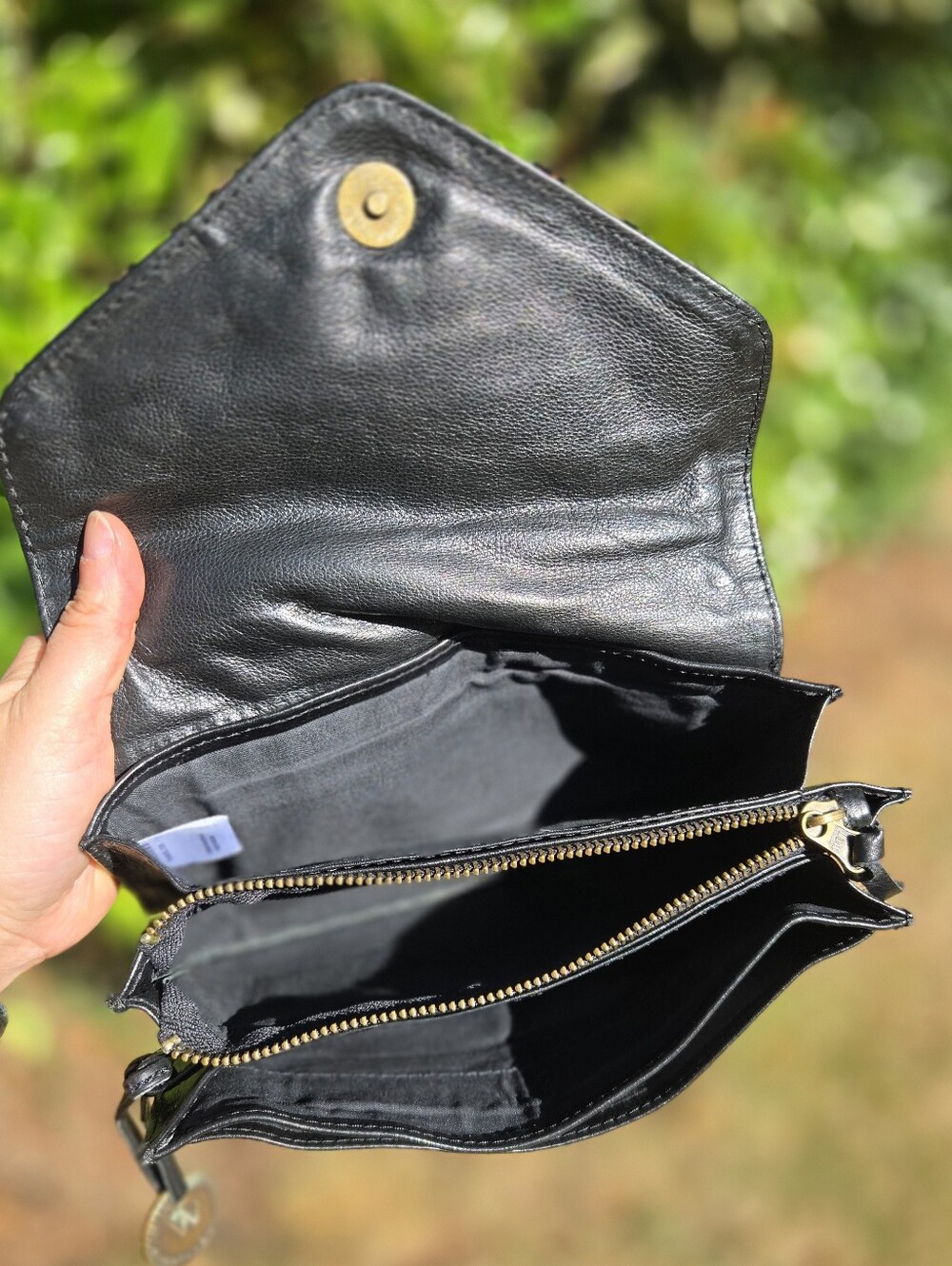 Wanderers Travel Co - Petite Marseille Crossbody + Card Wallet - Black - Picture 4 of 16